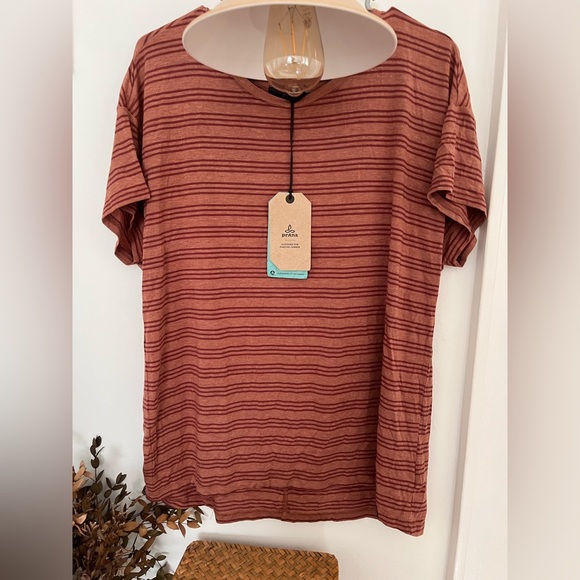 NWT PrAna Vino Heather Stripe Foundation Slouch Top Size Medium - Picture 4 of 6